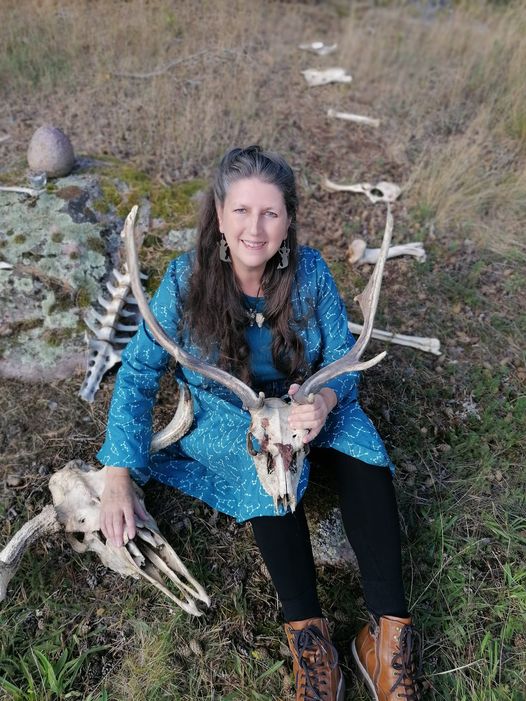 International Teacher, Author, Painter and Forest Witch in Europe and Globally