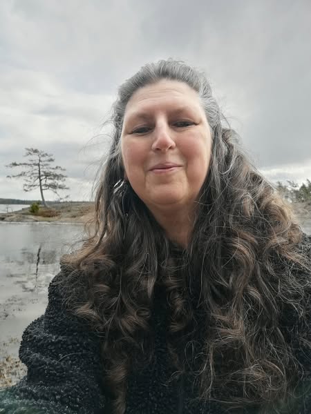 International Teacher, Author, Painter and Forest Witch in Europe and Globally